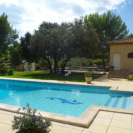 Saint-cyr-sur-mer Sleeps 6 Pool Air Con بيت للعطل