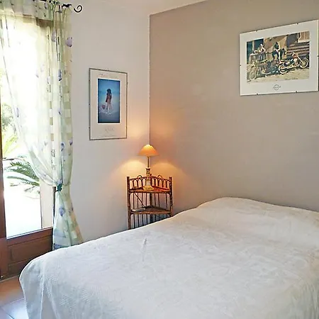 Saint-cyr-sur-mer Sleeps 6 Pool Air Con * سا سيرْ سور مير