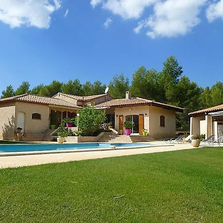 Saint-cyr-sur-mer Sleeps 6 Pool Air Con *