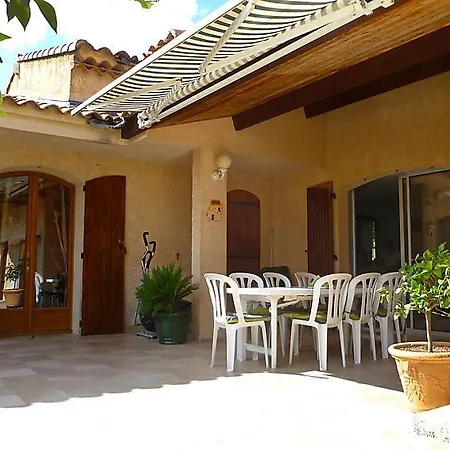 Σπίτι διακοπών Saint-cyr-sur-mer Sleeps 6 Pool Air Con *